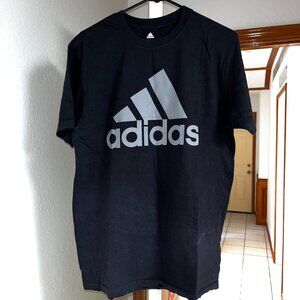 adidas T-Shirt  (Large)